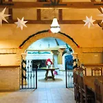 Tatil Evi La Cerca Entre Hoces-10-20pax-amplios Espacios Comunes Sebúlcor