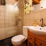 La Cerca Entre Hoces-10-20pax-amplios Espacios Comunes Tatil Evi Sebúlcor
