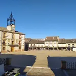 La Cerca Entre Hoces-10-20pax-amplios Espacios Comunes Tatil Evi