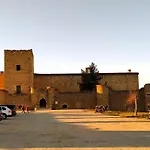 La Cerca Entre Hoces-10-20pax-amplios Espacios Comunes Sebúlcor