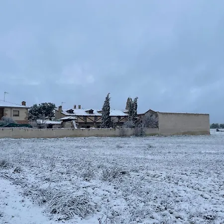 Сasa de vacaciones La Cerca Entre Hoces-10-20pax-amplios Espacios Comunes *