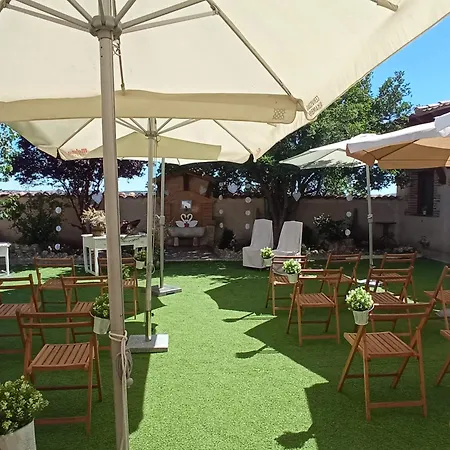 La Cerca Entre Hoces-10-20pax-amplios Espacios Comunes Сasa de vacaciones