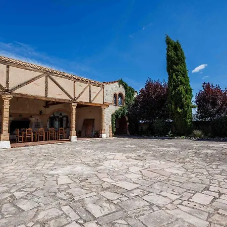Tatil Evi La Cerca Entre Hoces-10-20pax-amplios Espacios Comunes *