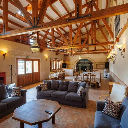 La Cerca Entre Hoces-10-20pax-amplios Espacios Comunes *