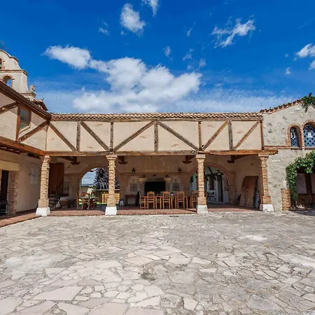 La Cerca Entre Hoces-10-20pax-amplios Espacios Comunes Сasa de vacaciones Sebúlcor