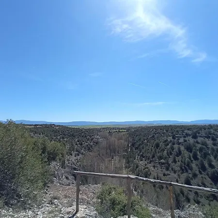 La Cerca Entre Hoces-10-20pax-amplios Espacios Comunes *