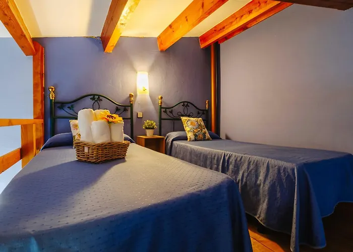 La Cerca Entre Hoces-10-20pax-amplios Espacios Comunes Holiday home