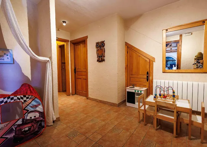 La Cerca Entre Hoces-10-20pax-amplios Espacios Comunes Sebulcor