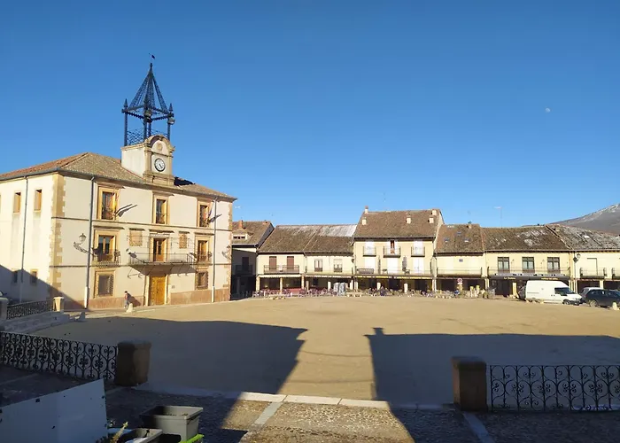 La Cerca Entre Hoces-10-20pax-amplios Espacios Comunes Holiday home